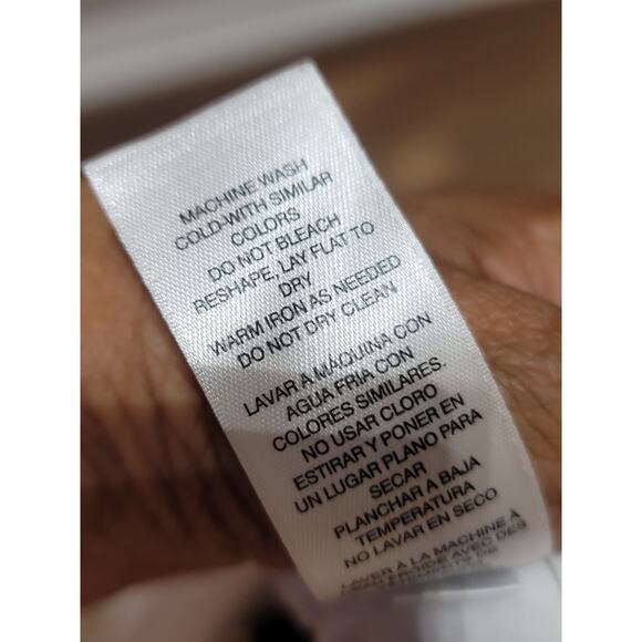 Chicos Top Women's Size L White Stretch Rayon Spandex Long Sleeve Knit Blouse - Picture 11 of 12